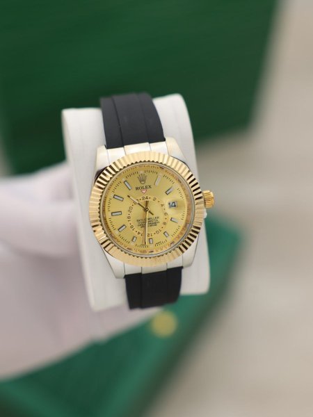 Rolex جلد
