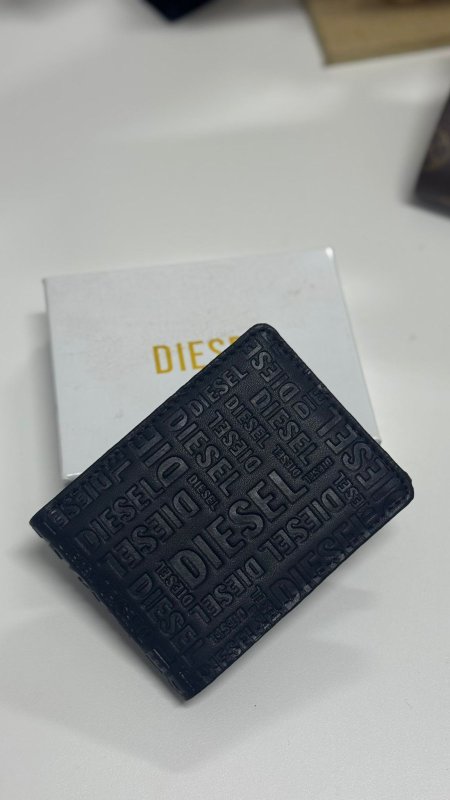 جزدان ماركه