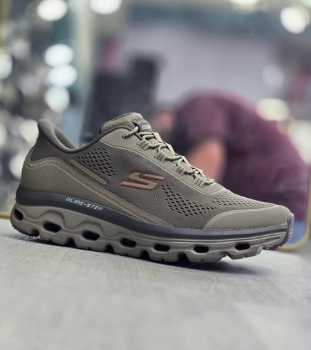 حذاء سكيتشرز اصلي