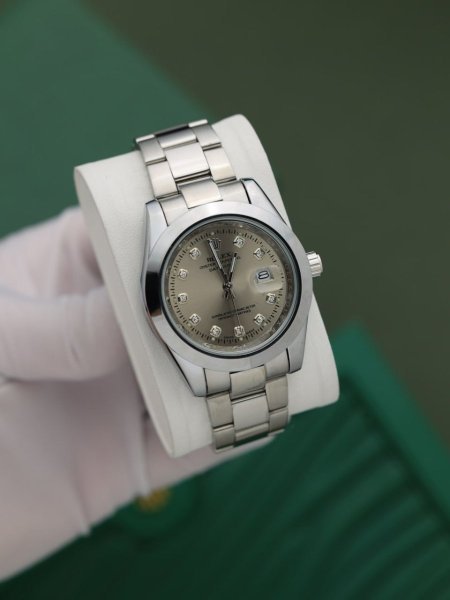 ساعة رولكس رجالي (ساعة + علبة فخمة)