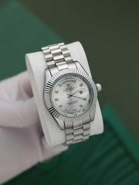 ساعة رولكس رجالي (ساعة + علبة فخمة)