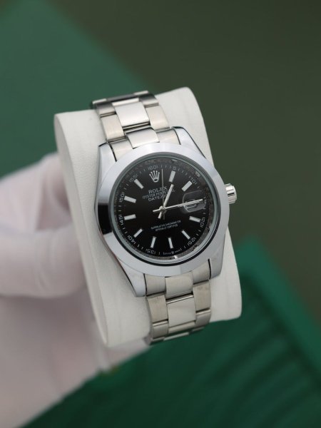 ساعة رولكس رجالي (ساعة + علبة فخمة)