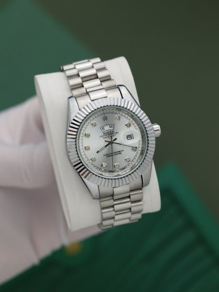 ساعة رولكس رجالي (ساعة + علبة فخمة)