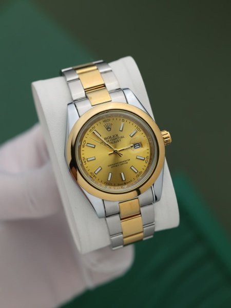 ساعة رولكس رجالي (ساعة + علبة فخمة)