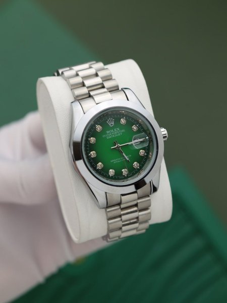 ساعة رولكس رجالي (ساعة + علبة فخمة)