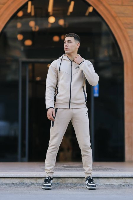 ترينج رجالي