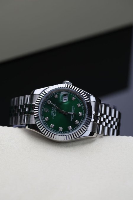 ساعة Rolex الفاخره