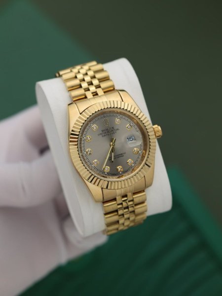 ساعة رولكس رجالي (ساعة + علبة فخمة)