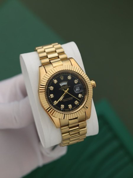 ساعة رولكس رجالي (ساعة + علبة فخمة)